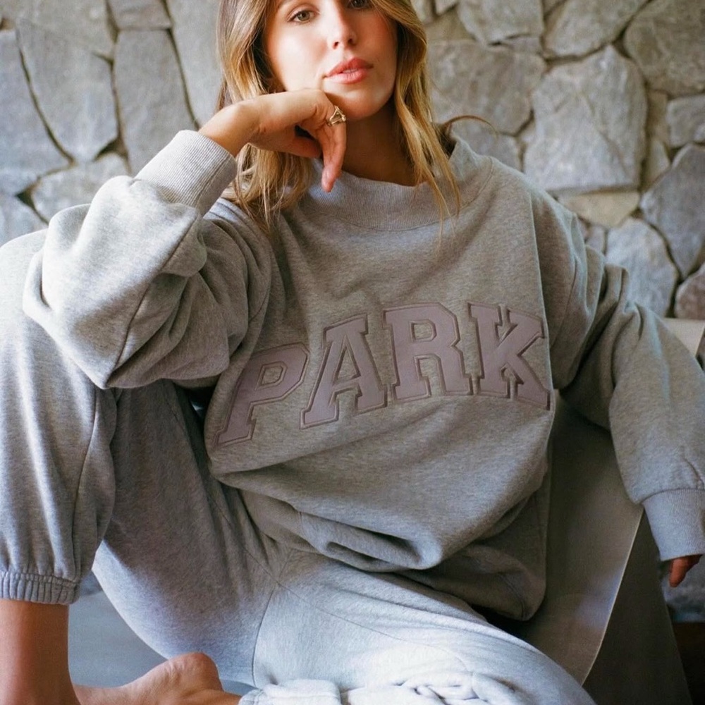PARKE Sweatshirt and Sweatpants Set